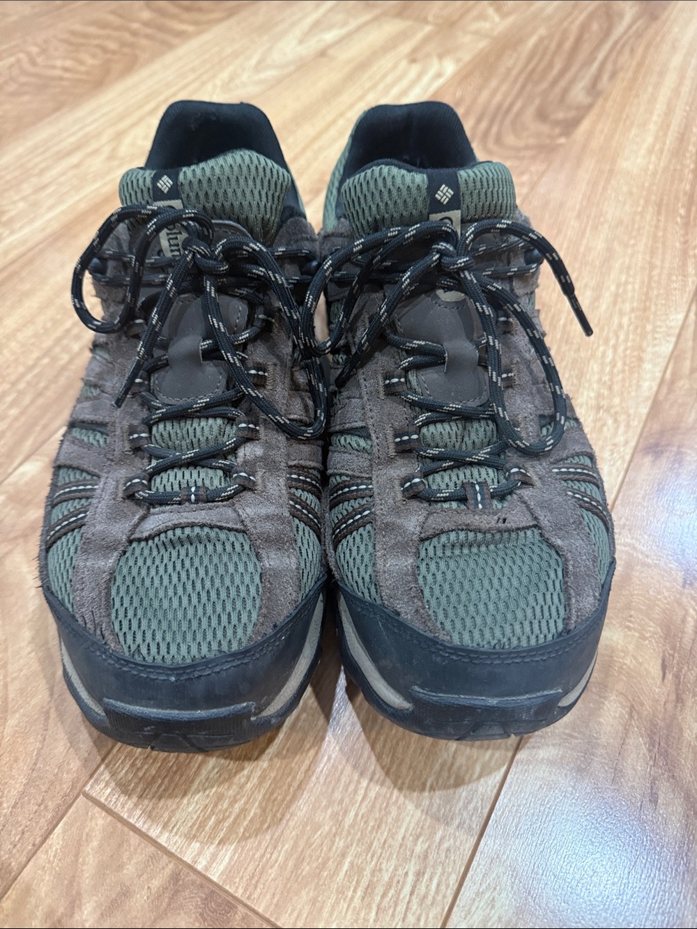 Men's Columbia Olive Green and Brown Trail Sneakers size